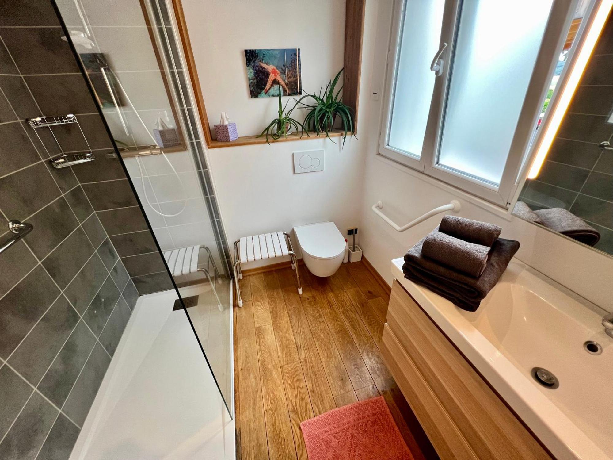Vakantiehuis Nid D'amour En Auvergne Avec Piscine Le Broc (Puy-de-Dome)