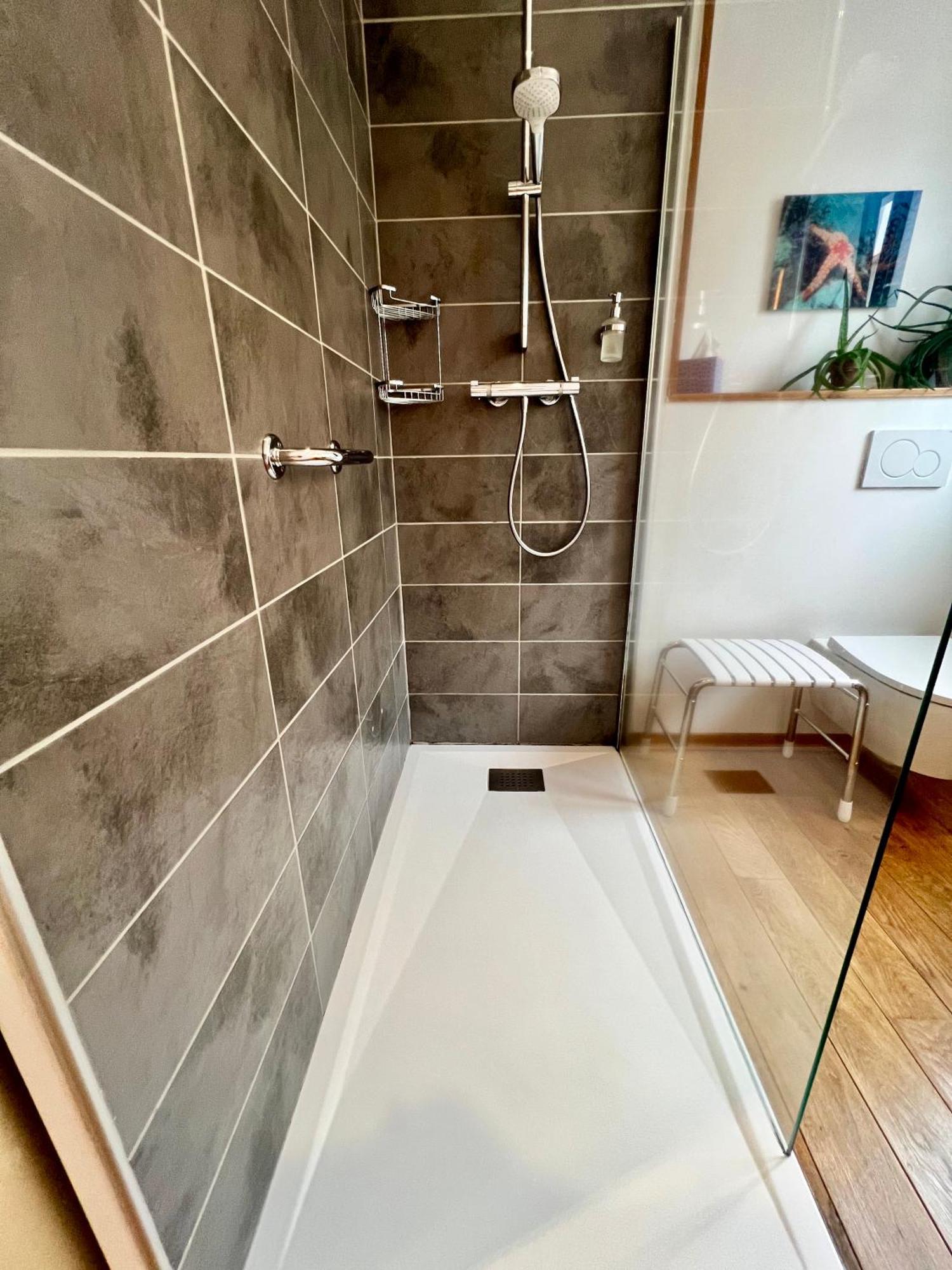 Nid D'amour En Auvergne Avec Piscine Casa de Férias *