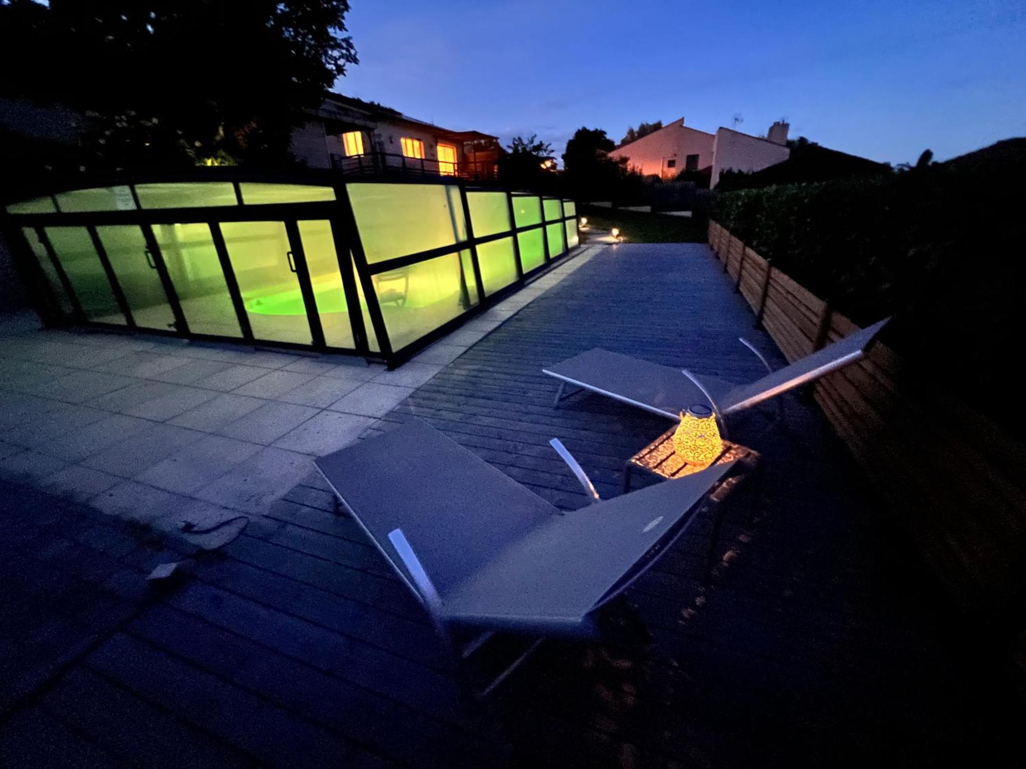 Ferienhaus Nid D'amour En Auvergne Avec Piscine