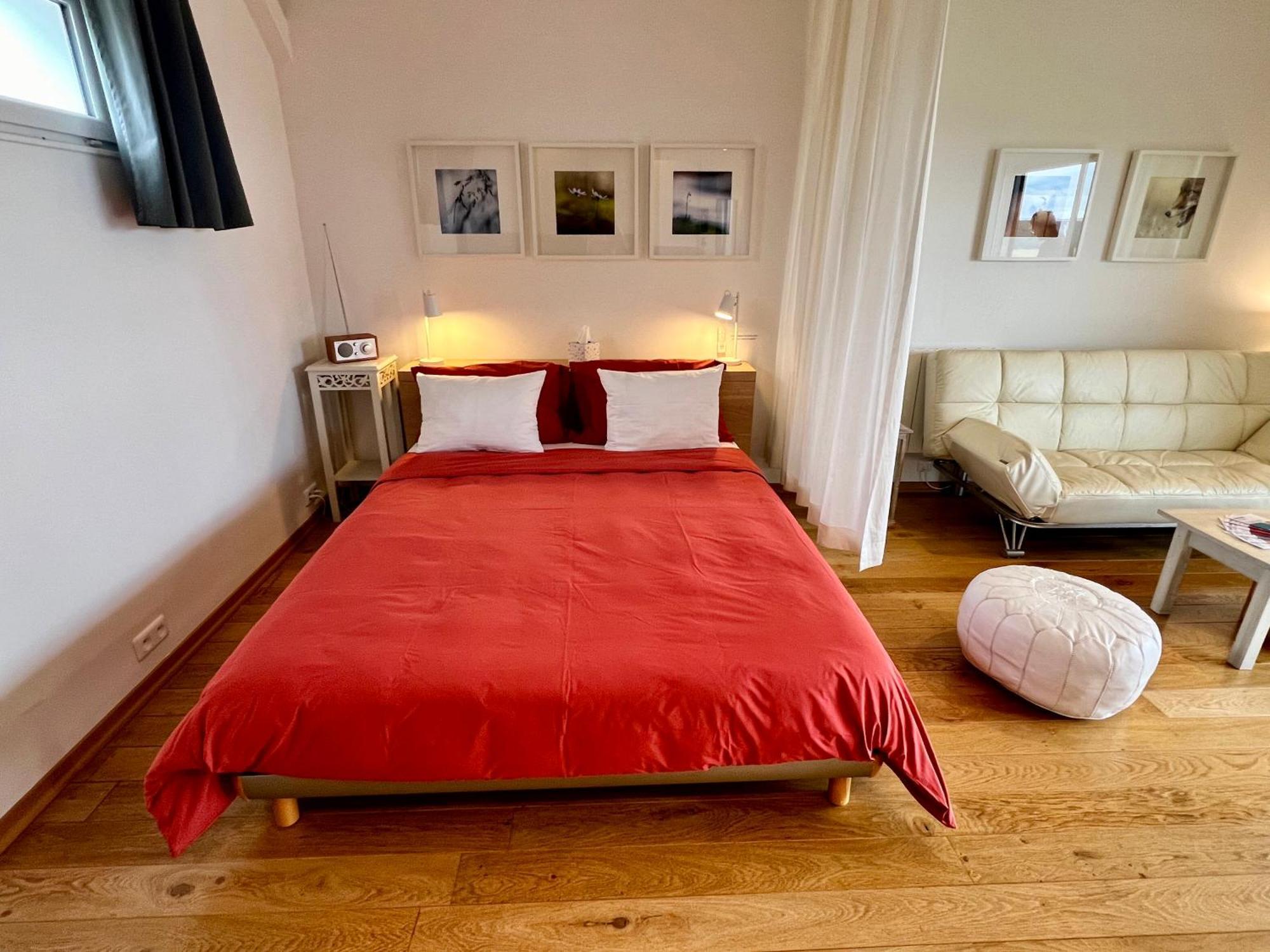 Casa de Férias Nid D'amour En Auvergne Avec Piscine